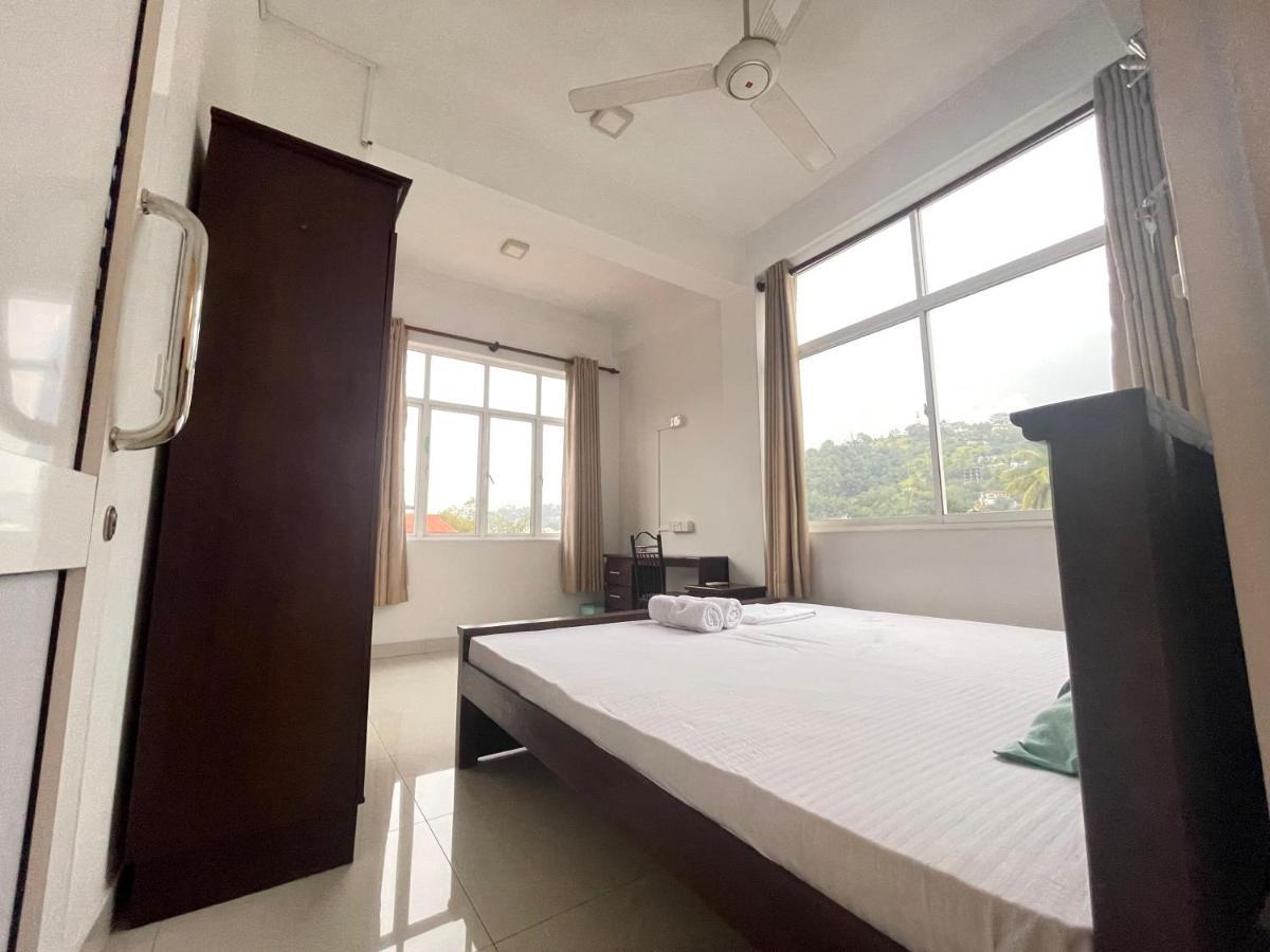Smile Hub Kandy -Youth Hostel- Exterior photo